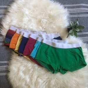 Tomboyx Rainbow boy short set